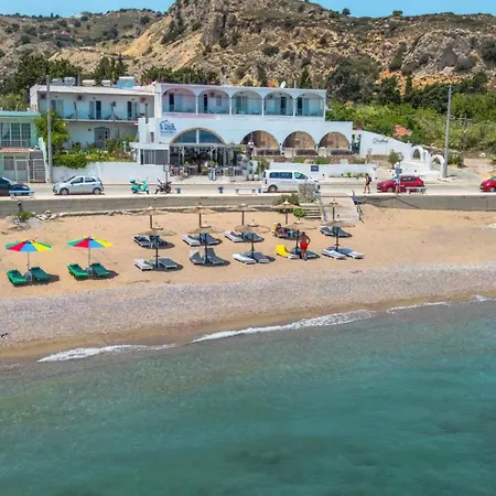 Hotell Delfini &